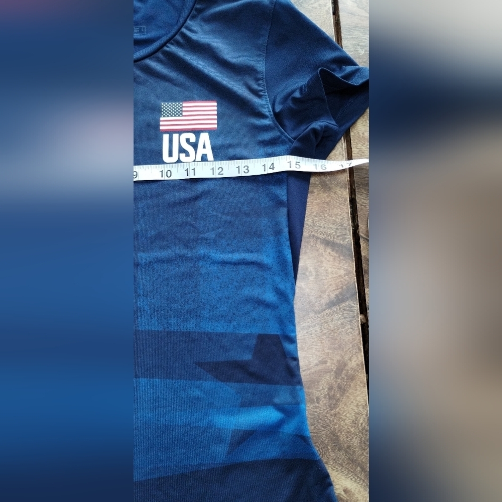 Adidas Women's USA Volleyball Primeblue Replica Tee Shirt Size (XS) - Picture 4 of 7